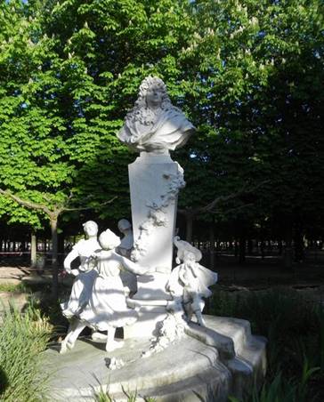 Скульптура Шарлю Перро (Франция)