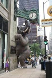 Памятник слону в Чикаго